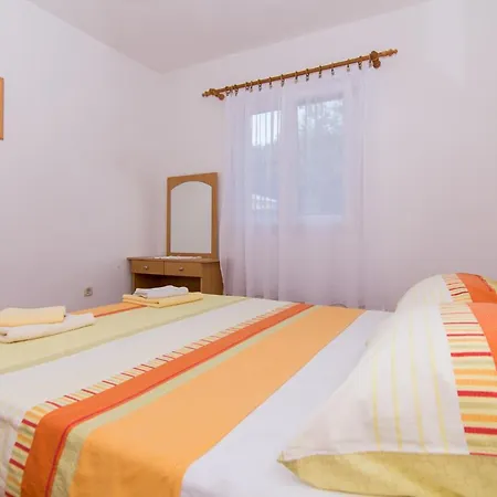 Apartment Holidays Slanada With Terrace And Sea View, Near The & Town Trogir, Free Parking, Quiet Place On Peninsula Ciovo Trogir