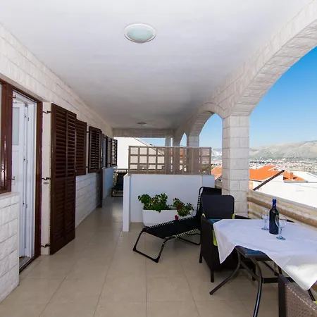 Holidays Slanada With Terrace And Sea View, Near The & Town Trogir, Free Parking, Quiet Place On Peninsula Ciovo Trogir