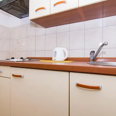 Holidays Slanada With Terrace And Sea View, Near The & Town Trogir, Free Parking, Quiet Place On Peninsula Ciovo * Trogir