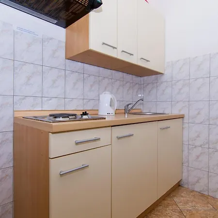 Holidays Slanada With Terrace And Sea View, Near The & Town Trogir, Free Parking, Quiet Place On Peninsula Ciovo *