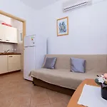 Holidays Slanada With Terrace And Sea View, Near The & Town Trogir, Free Parking, Quiet Place On Peninsula Ciovo * Trogir