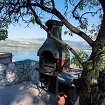 Apartment Holidays Slanada With Terrace And Sea View, Near The & Town Trogir, Free Parking, Quiet Place On Peninsula Ciovo Trogir